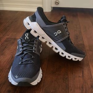 On Running Cloudswift Women’s running Shoes size US 6.5